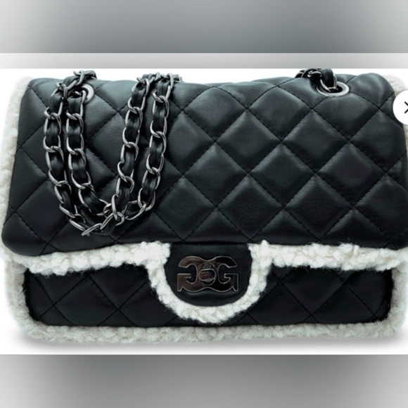 Gilda Paris Handbags - GILDA PARIS Quilted Fur Baguette Bag NWT